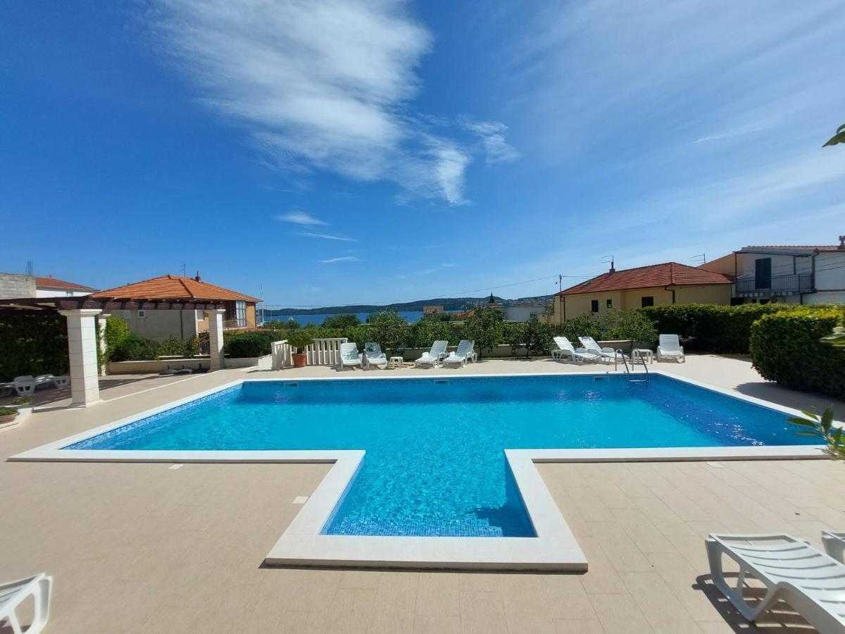 Apartments Zulim Trogir Extérieur photo