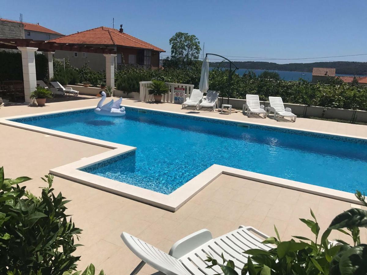 Apartments Zulim Trogir Extérieur photo
